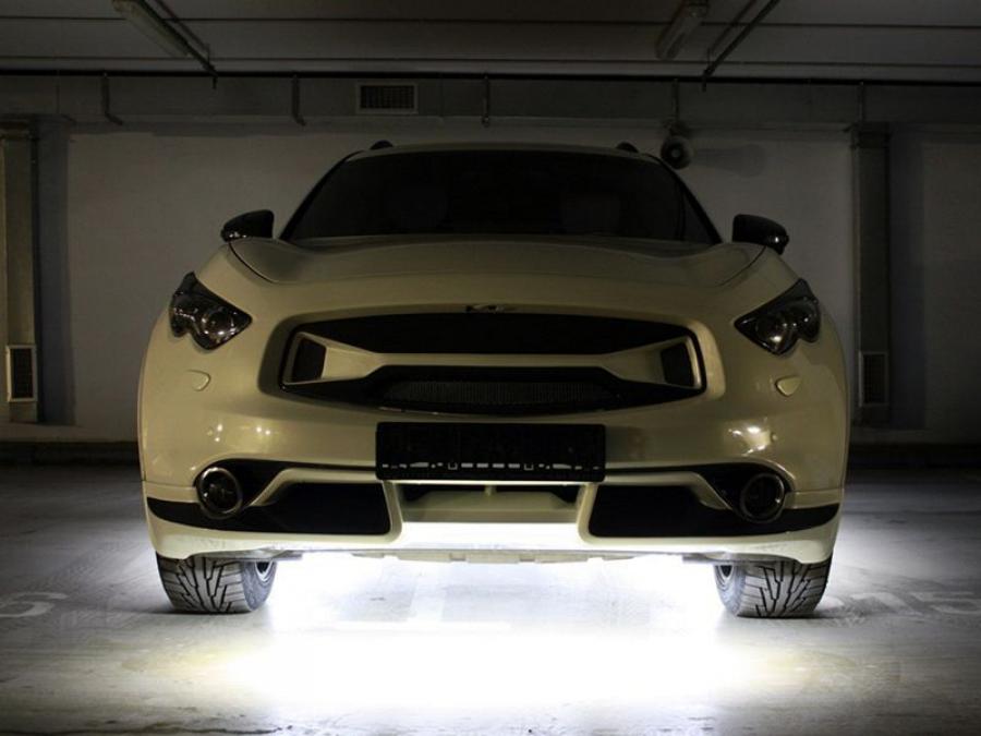  Infiniti FX50 S by Met-R 2010 года  (фото 2 из 4)